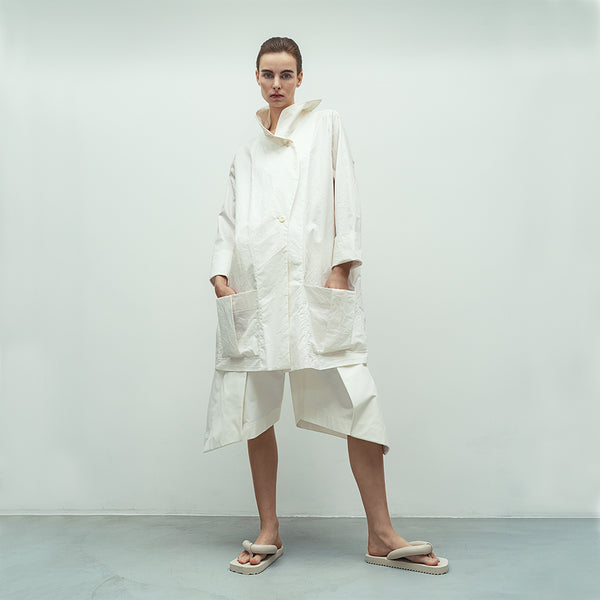 SOLO SHORTY | WHITE COTTON CANVAS